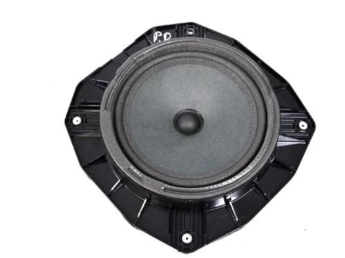 speakers-mercedes-benz-slc-r172-250-d-172404-mercedes-benz-a1729200802-2016-7812685 main image
