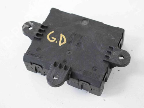 Used Electronic module LAND ROVER RANGE ROVER SPORT I (L320) 3.0 D 4x4 (211 hp) 8868311