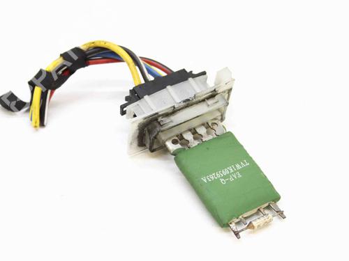 Used Heater resistor VW TOURAN (1T1, 1T2) 1.9 TDI (105 hp) 14813971
