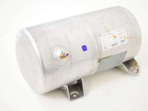 Used Suspension compressor AUDI A8 D4 (4H2, 4H8, 4HC, 4HL) 3.0 TDI quattro (258 hp) 7484286