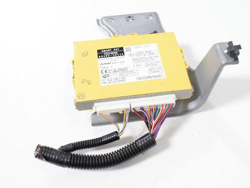 Used Electronic module LEXUS GS (_S19_) 300 (GRS190_, GRS190R) (249 hp) 7754818