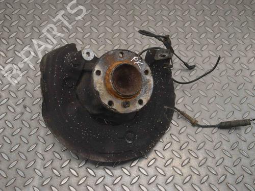 Used Left front steering knuckle BMW 3 Convertible (E93) 335 i (306 hp) 16145349