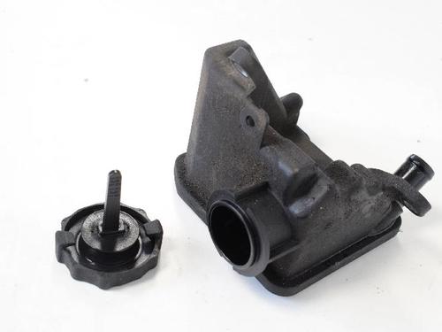 Power steering reservoir MERCEDES-BENZ CLS (C219) CLS 320 CDI (219.322) | BP14766277M117 