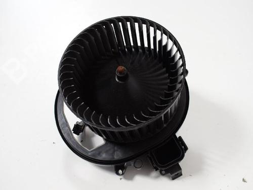 Used Heater blower motor BMW 4 Coupe (F32, F82) M4 Competition (450 hp) 8832251