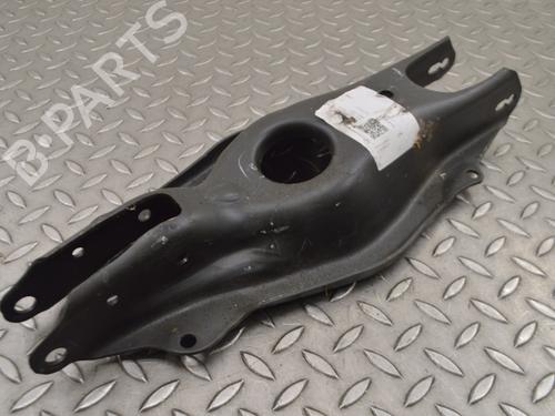 Left rear suspension arm MERCEDES-BENZ C-CLASS (W204) C 200 CDI (204.001) | BP16274198M14 