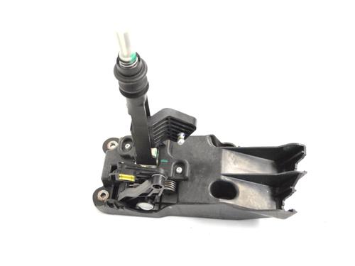 Used Gear lever NISSAN X-TRAIL III (T32_, T32R, T32RR) 1.6 dCi (T32) (130 hp) 8349475