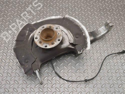 Used Left front steering knuckle BMW 5 (F10) 530 d (286 hp) 14799905