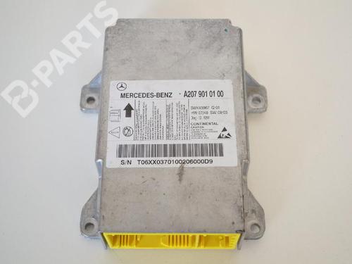 Airbag styreenhed MERCEDES-BENZ E-CLASS Coupe (C207) E 350 CDI (207.322) (231 hp) 7496917