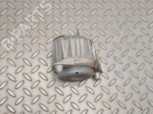 Used Engine mount BMW i8 (I12) hybrid (362 hp) 14456659