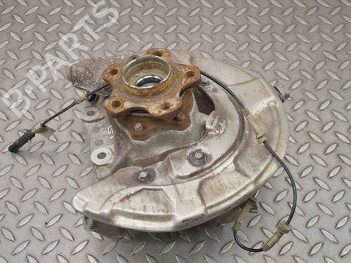 Used Right rear steering knuckle BMW 5 (F10) 530 d (286 hp) 14799928