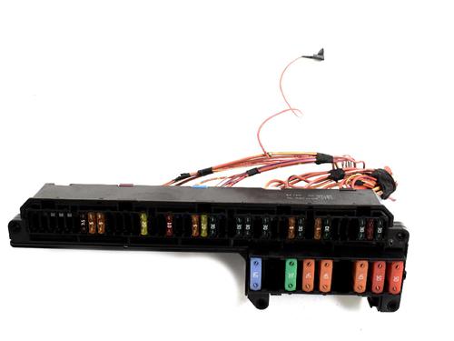 Fuse box BMW 5 Touring (E61) 530 d | BP7498831E1 