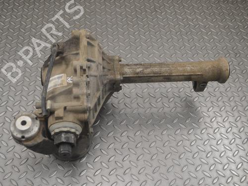 Differential, foran LAND ROVER RANGE ROVER IV (L405) 4.4 SDV8 4x4 (340 hp) 18201580