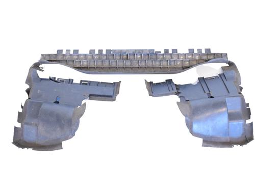 Grille MERCEDES-BENZ CLS (C218) CLS 250 CDI / BlueTEC / d (218.303, 218.304) | BP18314901C40 