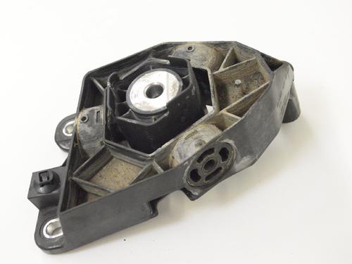 Used Support MERCEDES-BENZ S-CLASS (W222, V222, X222) S 350 BlueTEC / d (222.132, 222.032, 222.123) (258 hp) 8861054