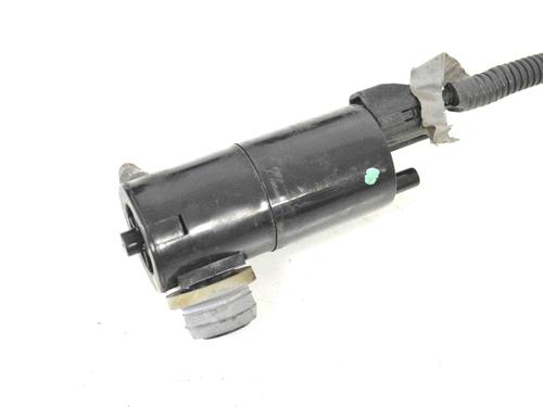 Used Washer pump NISSAN X-TRAIL III (T32_, T32R, T32RR) 1.6 dCi (T32) (130 hp) 14777268