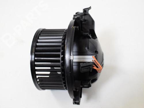 Used Heater blower motor BMW 4 Convertible (F33, F83) 420 d (184 hp) 8832020