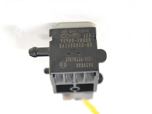 Electronic sensor HYUNDAI SANTA FÉ II (CM) 2.2 CRDi 4x4 | BP8868454M84 