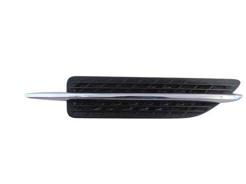 Used Front right wheel arch trim MERCEDES-BENZ SLK (R172) 250 CDI / d (172.403) (204 hp) 18886666