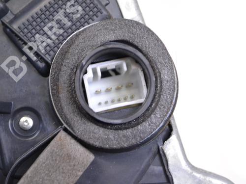 Front right lock SUZUKI GRAND VITARA II (JT, TE, TD) 2.4 All-wheel Drive (JT424, JB424, TDA4) | BP7504512C97 