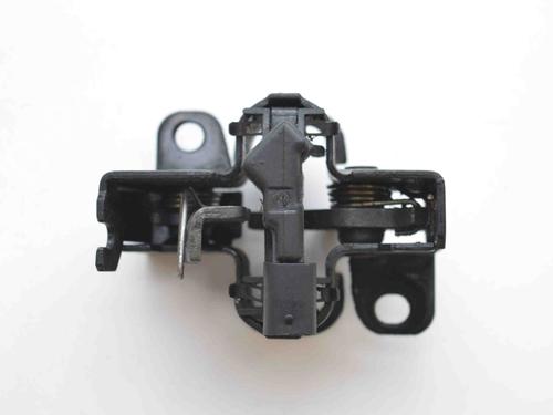 Hood lock MERCEDES-BENZ E-CLASS (W211) E 200 Kompressor (211.042) | BP11830588C133 