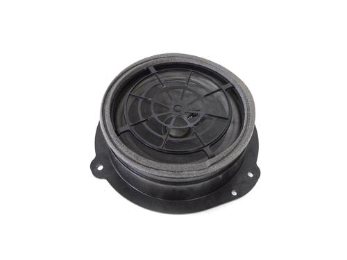 speakers-audi-a4-b9-8w2-8wc-20-tfsi-audi-8w5035411-2015-10185638 main image