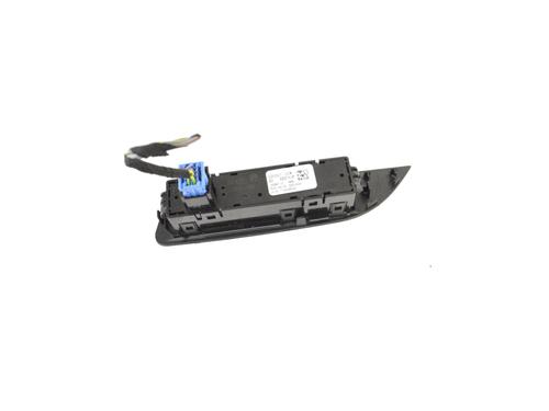 Switch BMW 4 Gran Coupe (F36) 420 d | BP7751437I30 