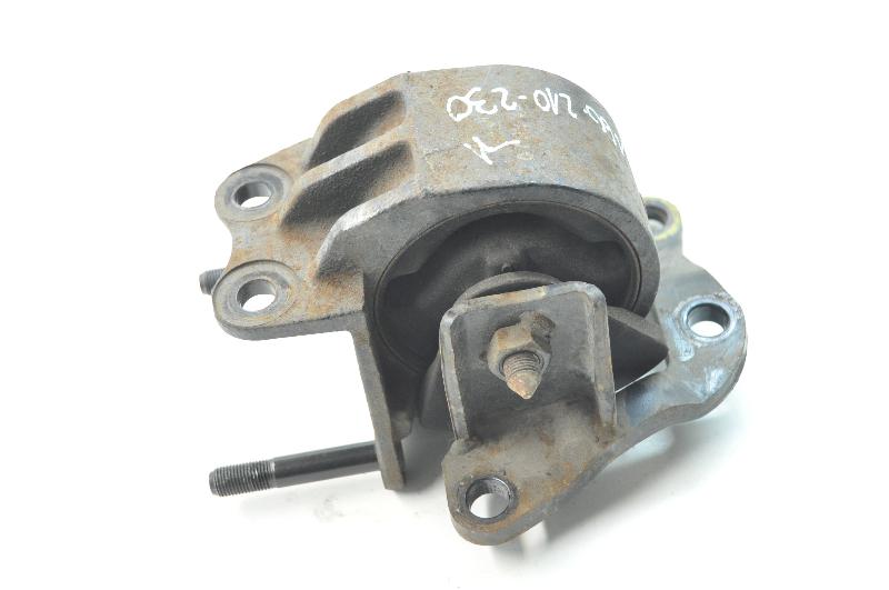 Engine mount HYUNDAI SANTA FÉ II (CM) 2.2 CRDi 4x4 8869058 BParts