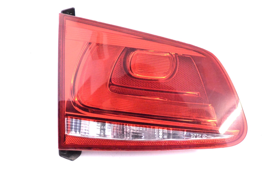 Third brake light VW TOUAREG (7P5, 7P6) 3.0 V6 TDI 9656718 BParts