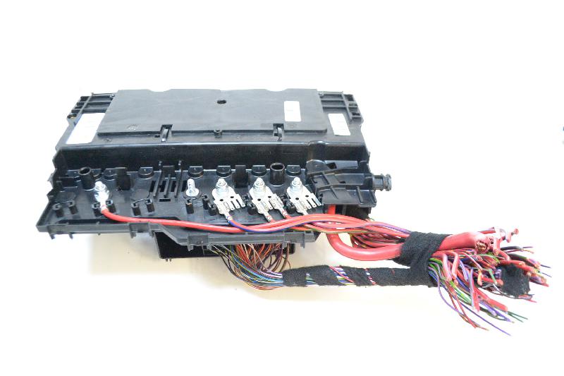 OEM BMW F30 F32 F80 REAR TRUNK FUSE PANEL RELAY DISTRIBUTION BOX