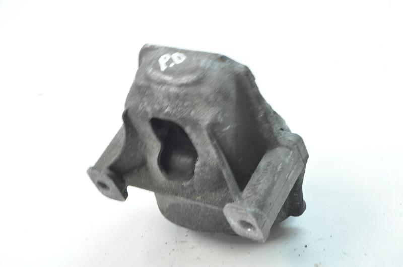 Engine mount AUDI A4 B8 Avant (8K5) 2.0 TDI 7481494 BParts