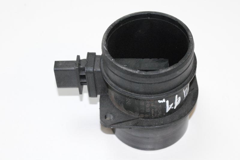 Mass air flow sensor AUDI A4 B8 (8K2) 2.0 TDI 7495182 BParts