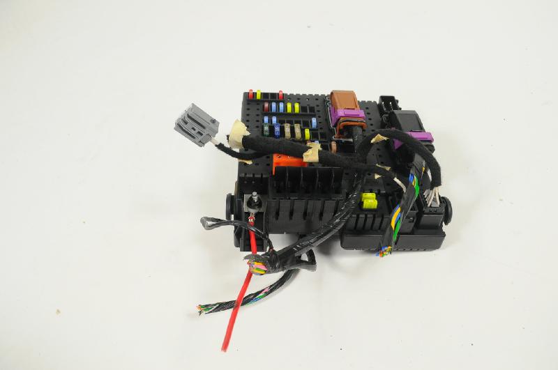 Fuse box VOLVO XC90 I (275) V8 AWD VOLVO 30728512 BParts