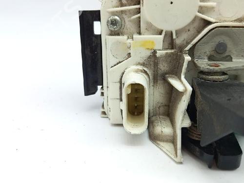 Rear left lock DODGE CALIBER 2.0 CRD | BP27968222C100