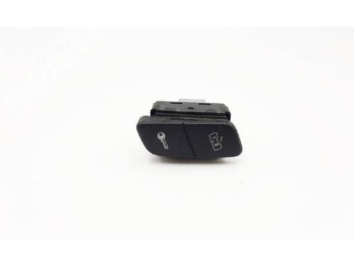 Used Switch VW POLO IV (9N_, 9A_) 1.2 12V (64 hp) 27942868