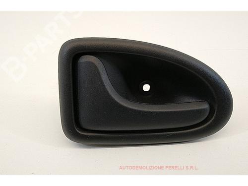 Used Rear left interior door handle Rear left interior door handle RENAULT CLIO II (BB_, CB_) 1.2 (BB0A, BB0F, BB10, BB1K, BB28, BB2D, BB2H, CB0A,... (58 hp) 7689568 7689568