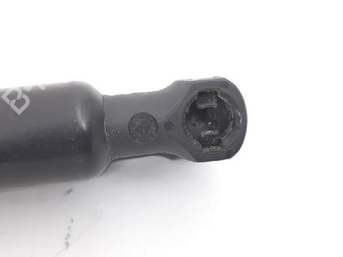 Tailgate lift support RENAULT CLIO III (BR0/1, CR0/1) 1.2 16V (BR02, BR0J, BR11, CR02, CR0J, CR11) | BP27947375C138 