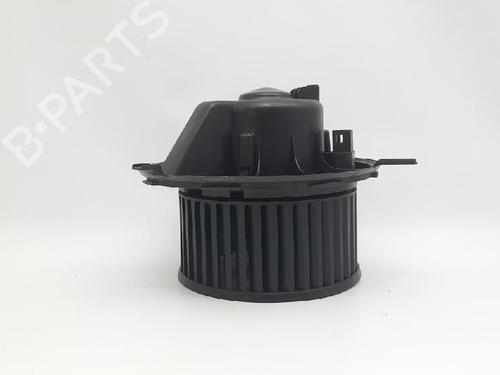 Heater blower motor VW GOLF PLUS V (5M1, 521) 1.6 TDI | BP27967084M62 