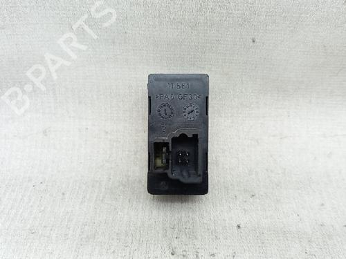 Højre bagtil elrude kontakt PEUGEOT 407 SW (6E_, 6D_) 2.0 HDi 135 | BP27957815I28