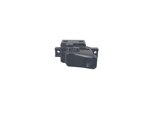 right-front-window-switch-mazda-demio-dw-13-i-16v-dw3w-1996-1997-1998-1999-2000-2001-2002-2003-11133686 main image