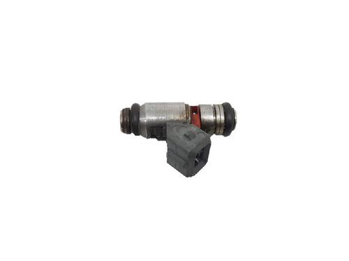 Używane Wtryskiwacz VW BORA I (1J2) 1.6 (101 hp) 27942206