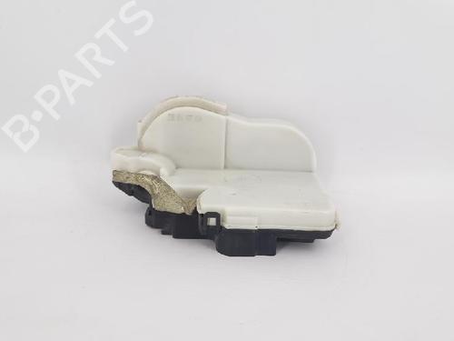 Front right lock VW POLO III (6N1) 45 1.0 | BP27960841C97 