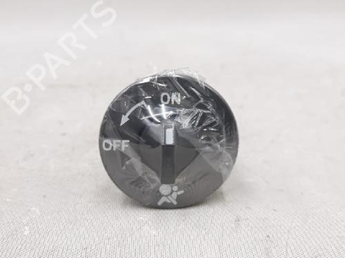 Switch RENAULT CLIO III (BR0/1, CR0/1) 1.2 16V (BR02, BR0J, BR11, CR02, CR0J, CR11) | BP27947212I30 