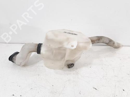 Windscreen washer tank VOLVO V50 (545) D2 | BP27948024C113