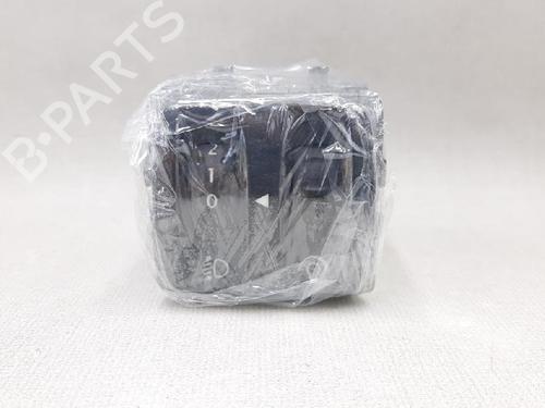 Switch RENAULT CLIO III (BR0/1, CR0/1) 1.5 dCi (BR17, CR17) | BP27952418I30 