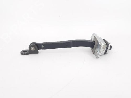 Hinge/Door check strap KIA SPORTAGE II (JE_, KM_) 2.0 16V 4WD | BP27968135C146