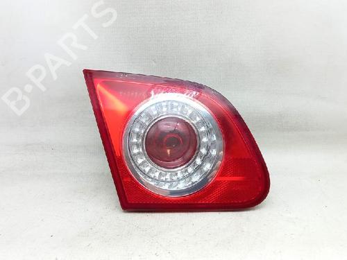 Left tailgate light VW PASSAT B6 (3C2) 2.0 TDI | BP27938458C79 