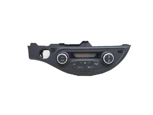 Used Climate control TOYOTA YARIS (_P13_) 1.5 Hybrid (NHP130_, NHP130) (101 hp) 27957878