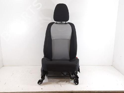 Right front seat TOYOTA YARIS (_P13_) 1.5 Hybrid (NHP130_, NHP130) | BP27957540C16 