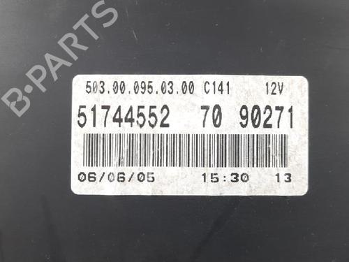 Cockpit FIAT PUNTO (188_) 1.2 Natural Power | BP27935059C47 