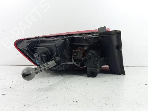 Right taillight RENAULT MEGANE IV Hatchback (B9A/M/N_) 1.5 dCi 110 (B9A3) | BP27958452C35 